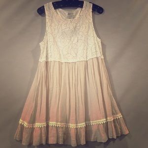 Boutique tunic lace top